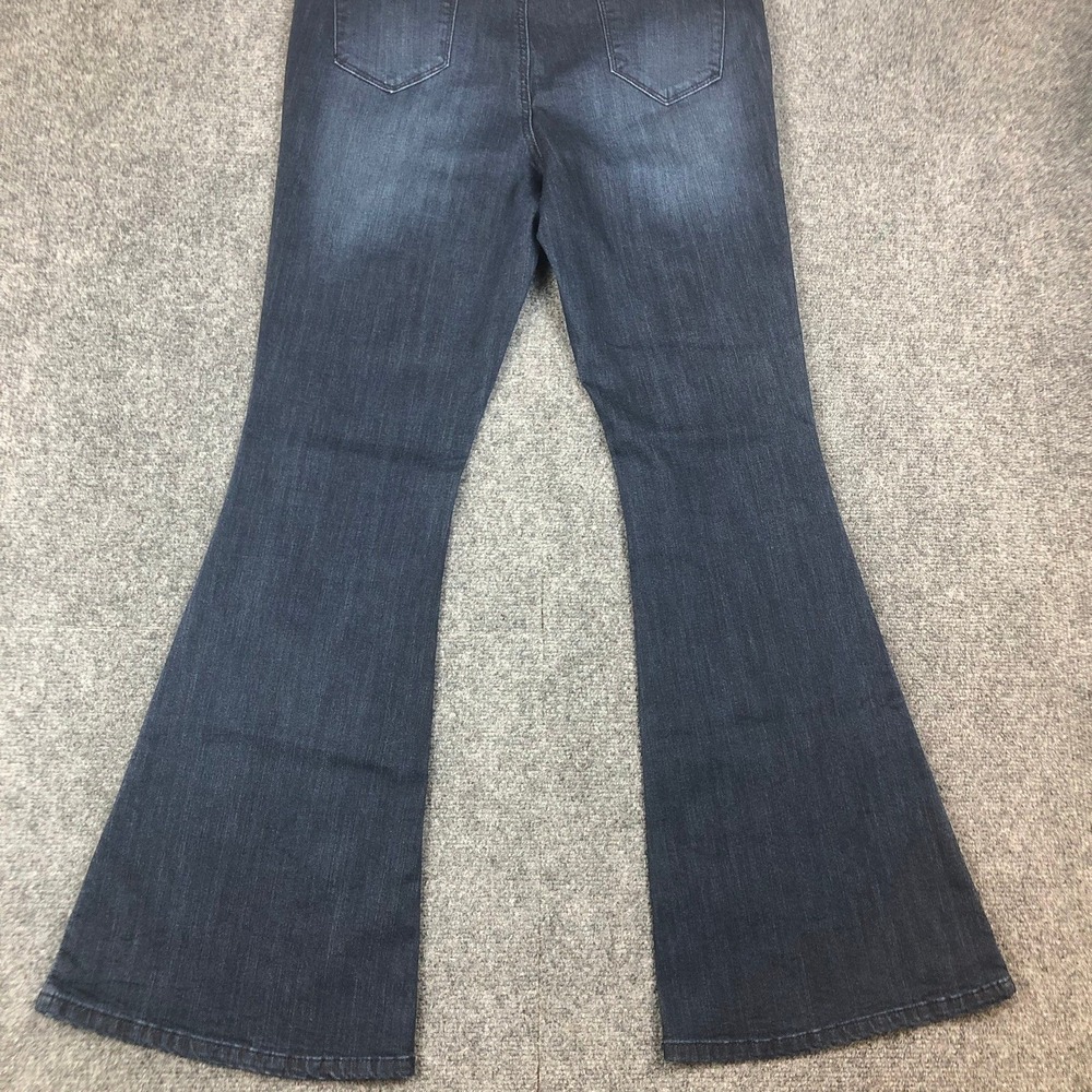 1822 Denim Flare Jeans Dark Wash Whiskered Wide Leg Womens Size 12/31 32x32 - Picture 9 of 13